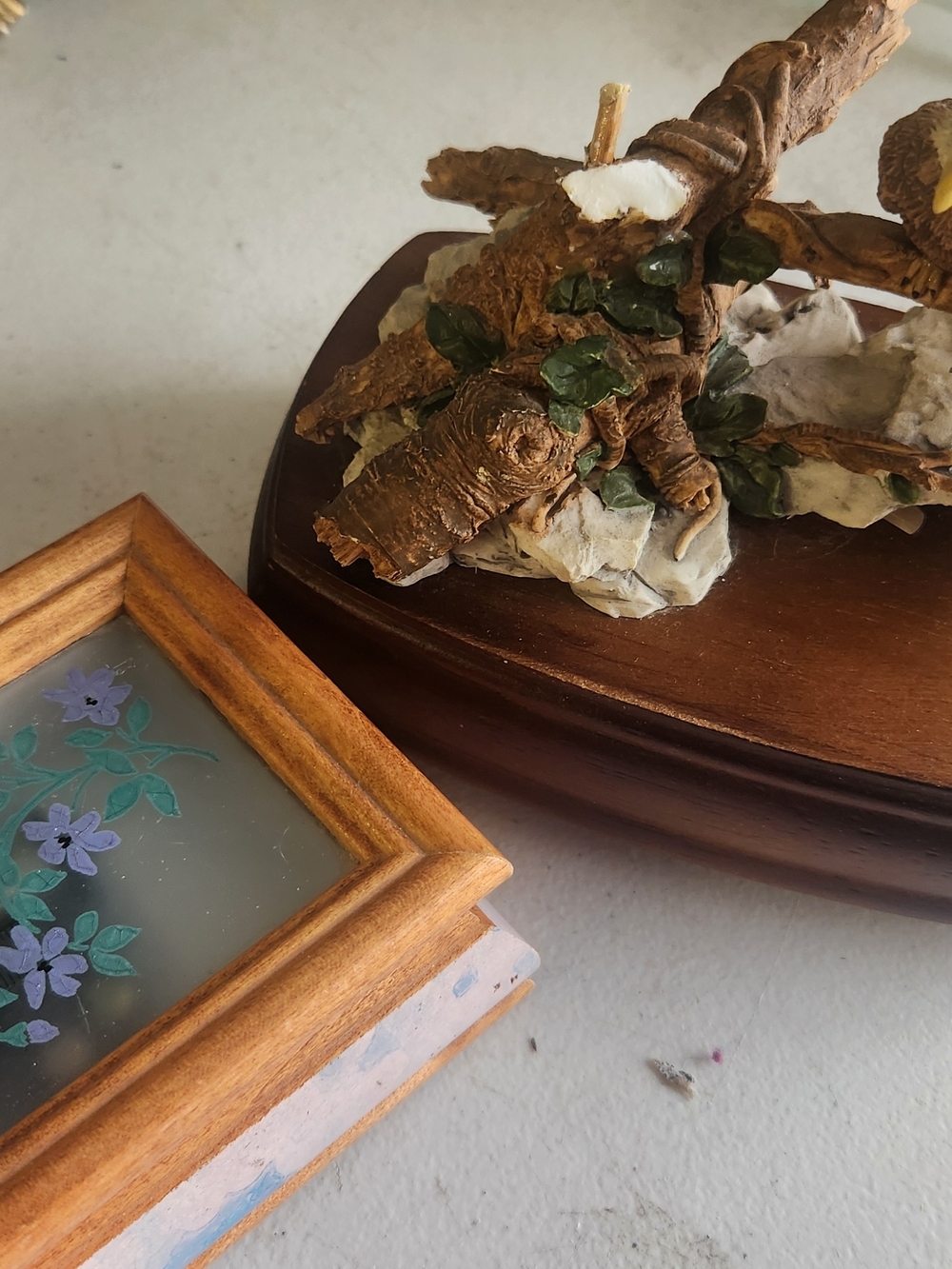 Wood Grain Decorative Box with Painted Floral Glass Accent - Brown